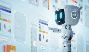 Un robot humanoide interactúa con pantallas digitales flotantes que muestran gráficos y cuadros de datos en un entorno futurista.