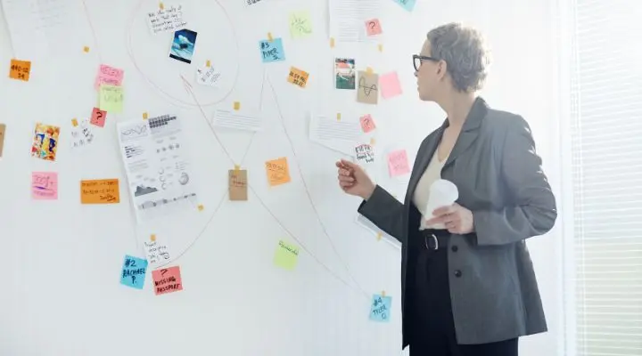 RP en el centro del marketing integral acelera el flywheel de la marca