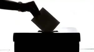 Democracia. No se deje al alcance de los niños