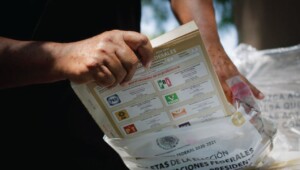 Los comicios se ven manchados de verde oscuro
