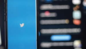 El regreso de la palomita azul en Twitter