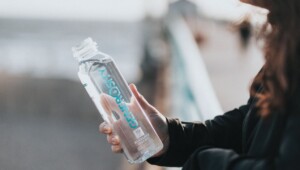 ¡Aguas!, pero en botella