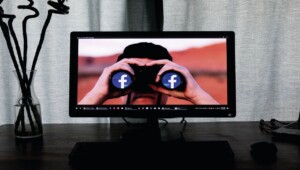 ¿Facebook sigue siendo relevante para mi estrategia de marketing?