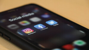 La película completa te lleva al éxito en las redes sociales
