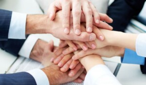 AMAPRO va por trabajo a ex adictos