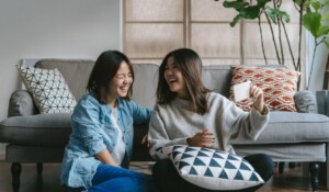 Gen Z: la generación que compra siguiendo las recomendaciones de los influencers