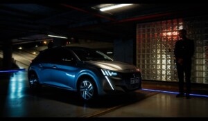 “El futuro nos atrae” La nueva campaña de Peugeot 208