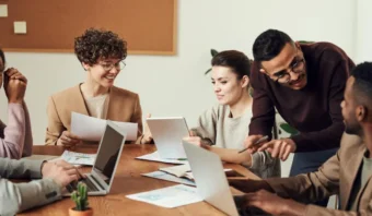 Skills laborales en tendencia para liderar el futuro del trabajo