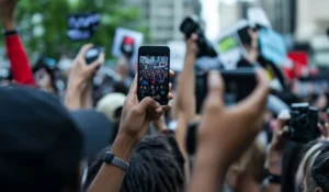 Redes sociales: ¿Más participación o solo una ilusión?